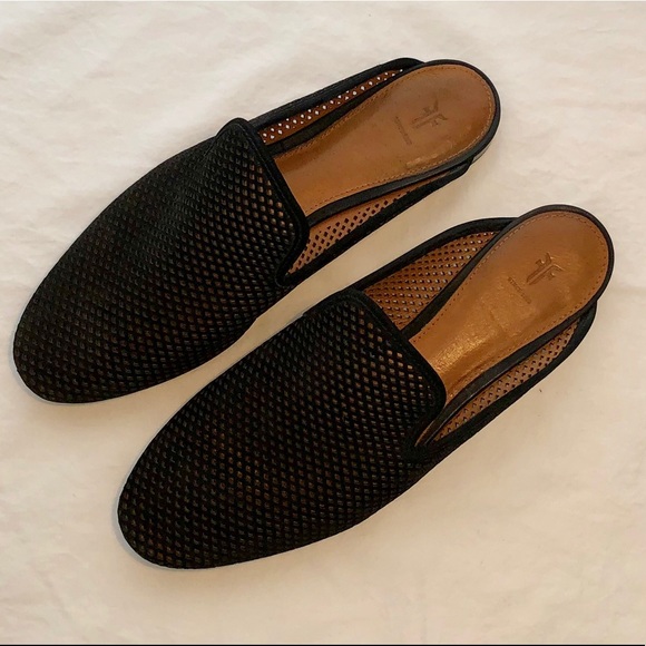 Frye Shoes - FRYE Gwen Perforated Mule